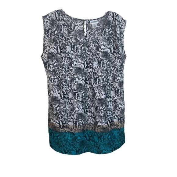 Motherhood Maternity Tops - Motherhood Maternity Lightweight Sleeveless Reptile Print‎ Small